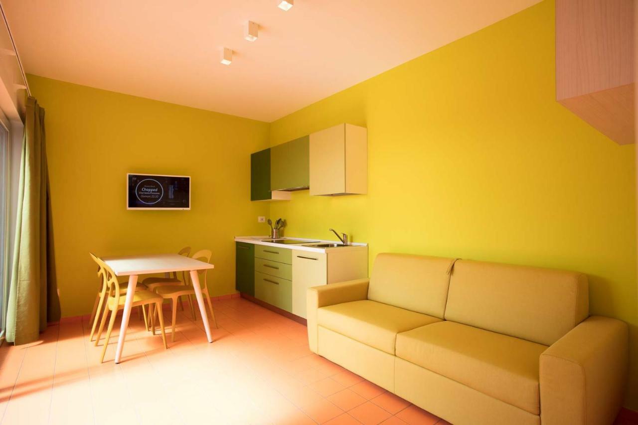 Camping Continental Hotel Bardolino Exterior photo
