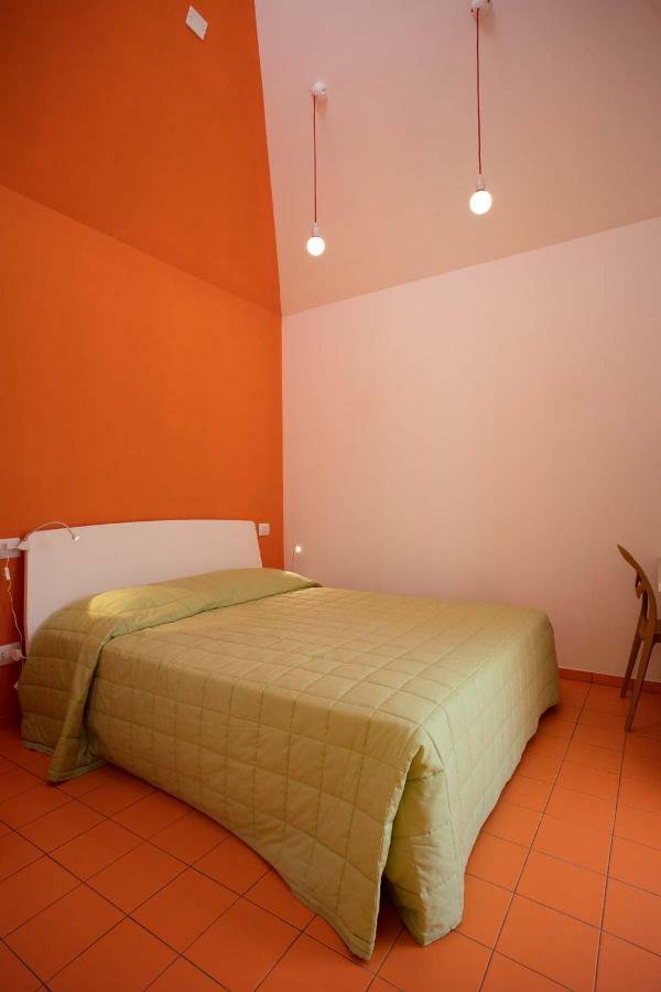 Camping Continental Hotel Bardolino Exterior photo